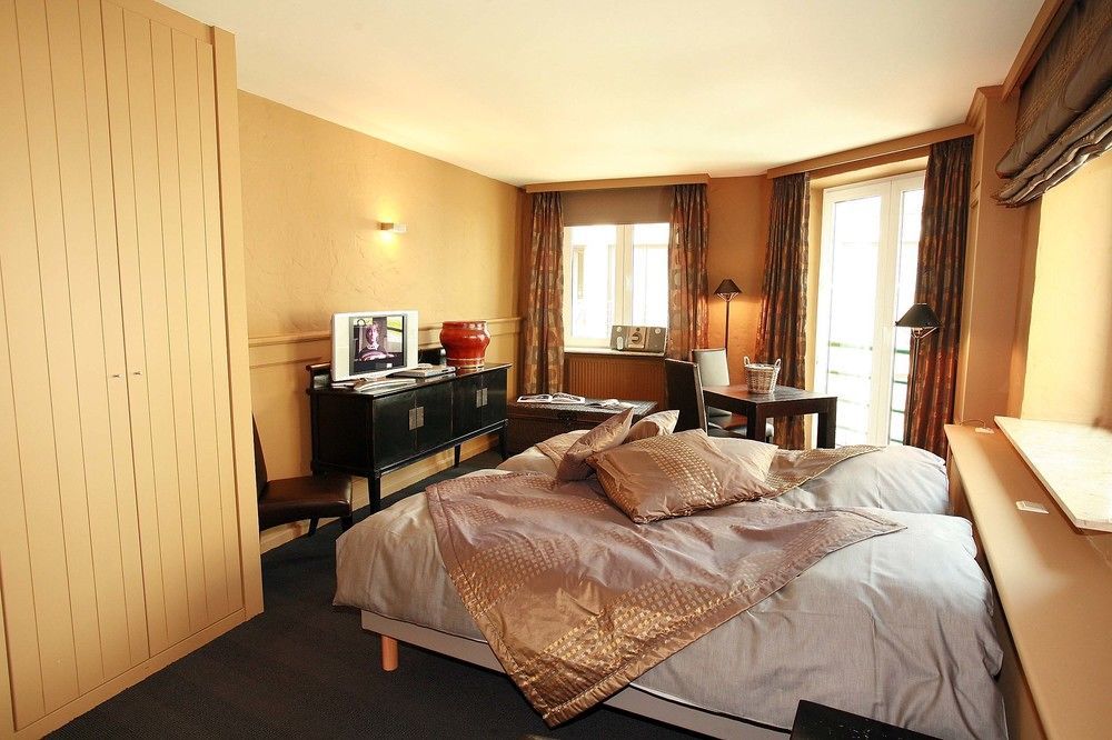 Residentie De Laurier Hotel Knokke-Heist Bagian luar foto